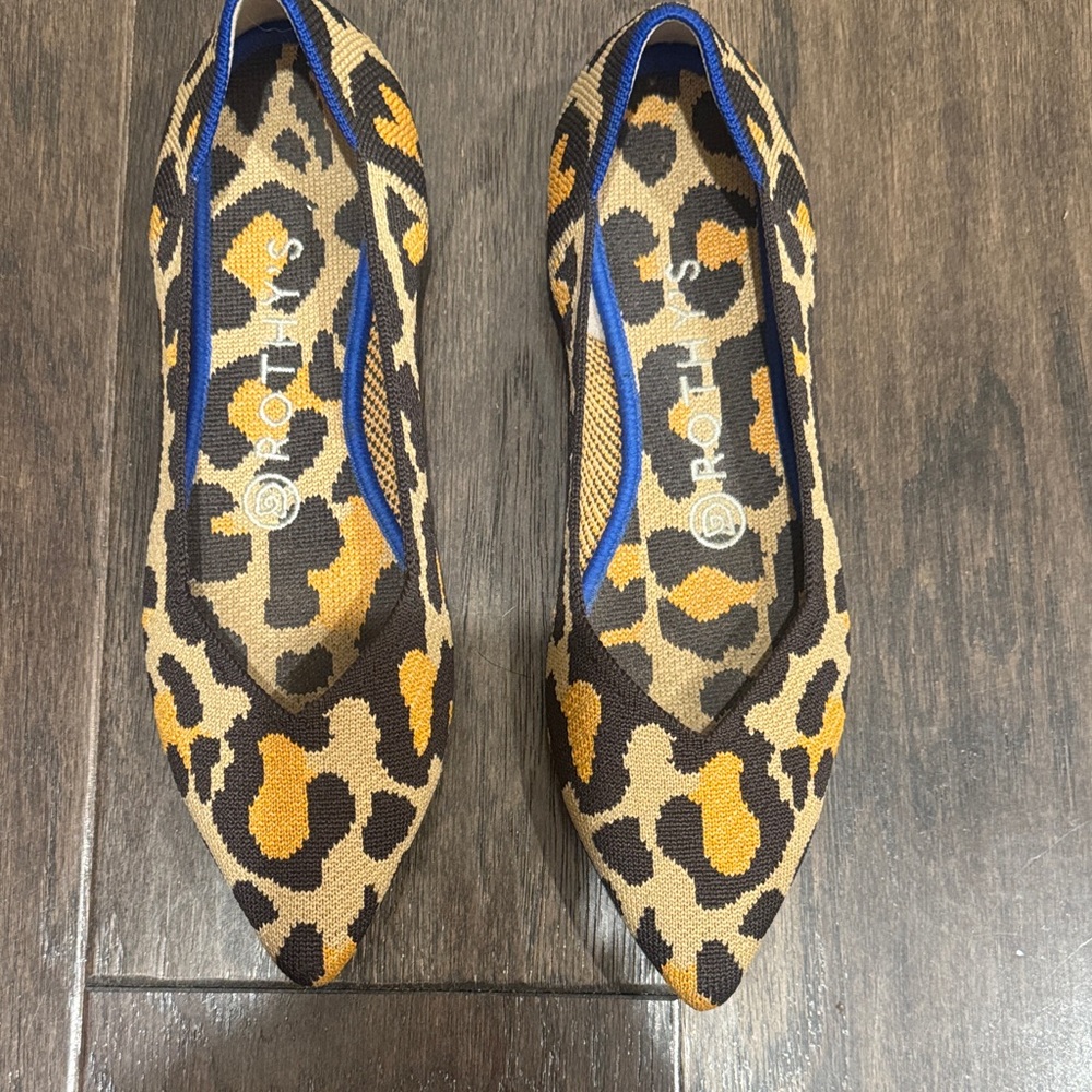 Rothy's Brown and Tan Leopard Flats